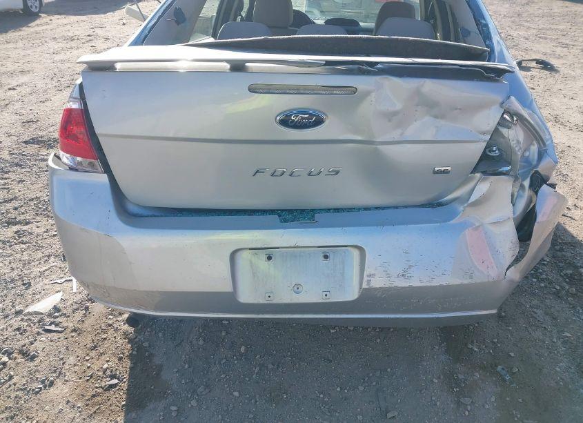 Photo 12 of 2010 Ford Focus SE (VIN 1FAHP3FNXAW103904)
