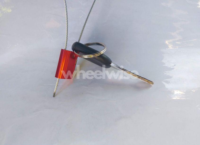 Photo 11 of 2010 Ford Focus SE (VIN 1FAHP3FNXAW174634)