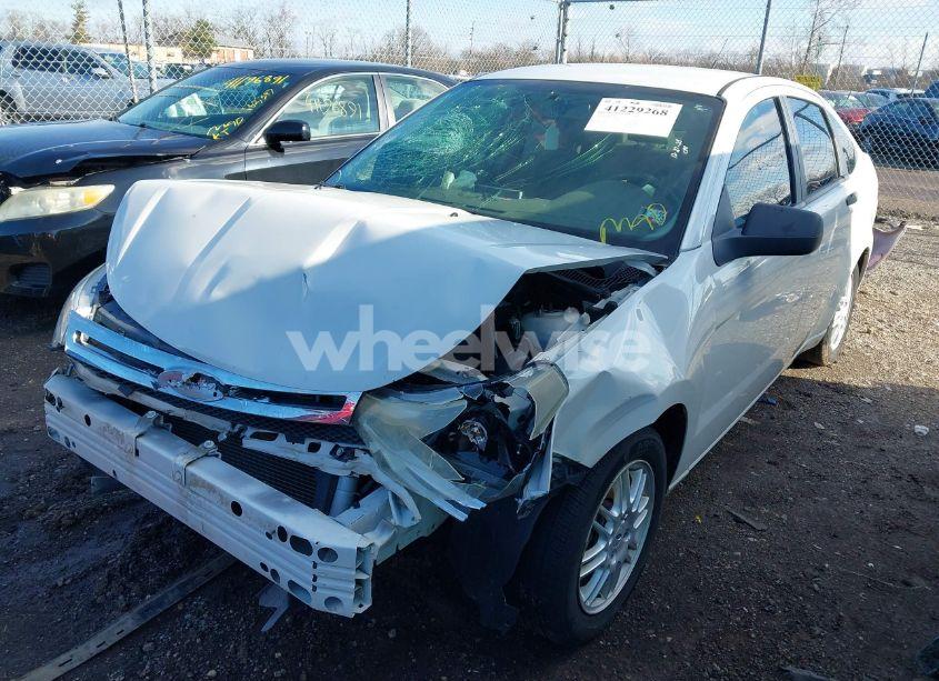 Photo 6 of 2010 Ford Focus SE (VIN 1FAHP3FNXAW186332)