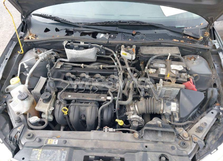 Photo 10 of 2010 Ford Focus SE (VIN 1FAHP3FNXAW251115)