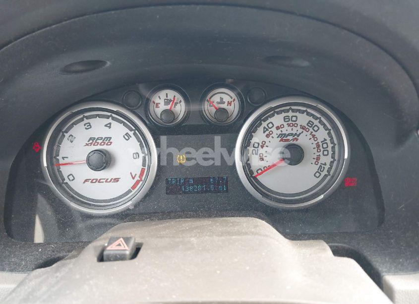 Photo 7 of 2010 Ford Focus SE (VIN 1FAHP3FNXAW251115)