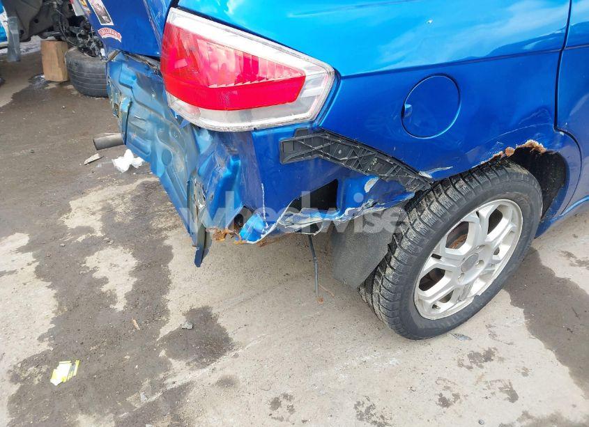 Photo 12 of 2010 Ford Focus SE (VIN 1FAHP3FNXAW287466)