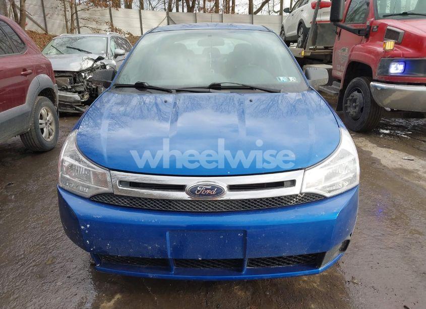 Photo 12 of 2010 Ford Focus SE (VIN 1FAHP3FNXAW297799)