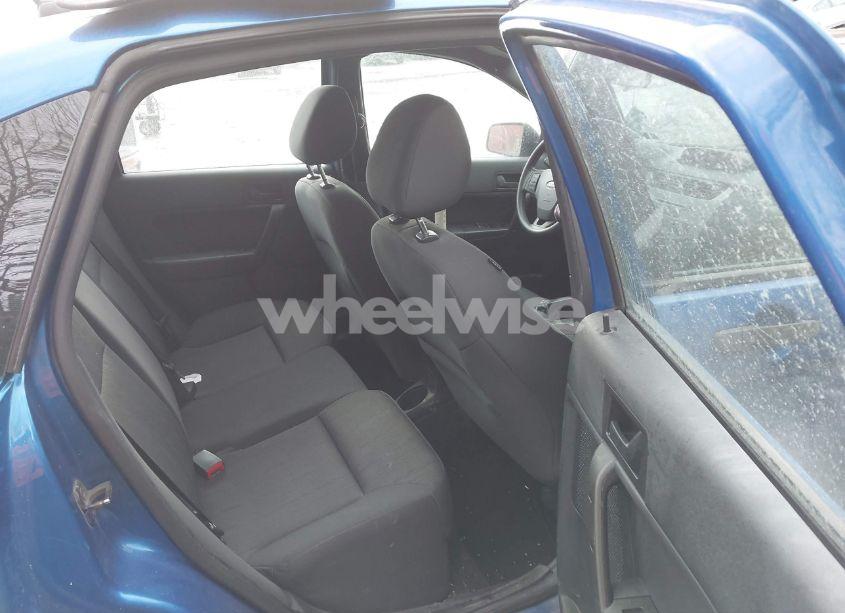 Photo 8 of 2010 Ford Focus SE (VIN 1FAHP3FNXAW297799)