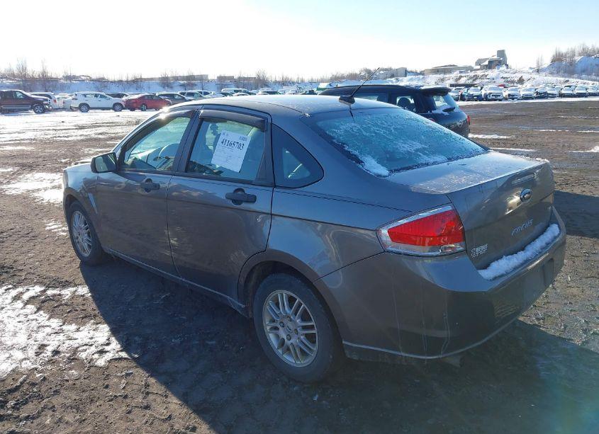Photo 3 of 2011 Ford Focus SE (VIN 1FAHP3FNXBW100454)