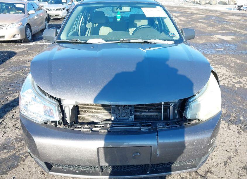 Photo 6 of 2011 Ford Focus SE (VIN 1FAHP3FNXBW100454)