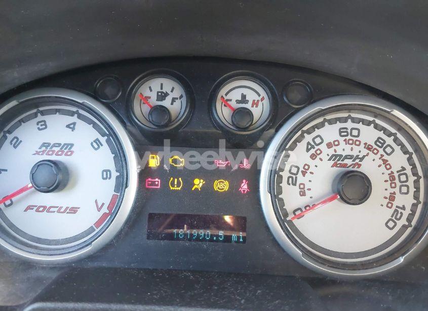 Photo 7 of 2011 Ford Focus SE (VIN 1FAHP3FNXBW124818)