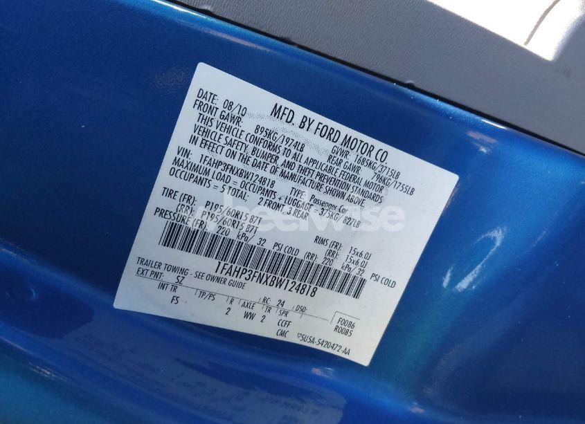 Photo 9 of 2011 Ford Focus SE (VIN 1FAHP3FNXBW124818)