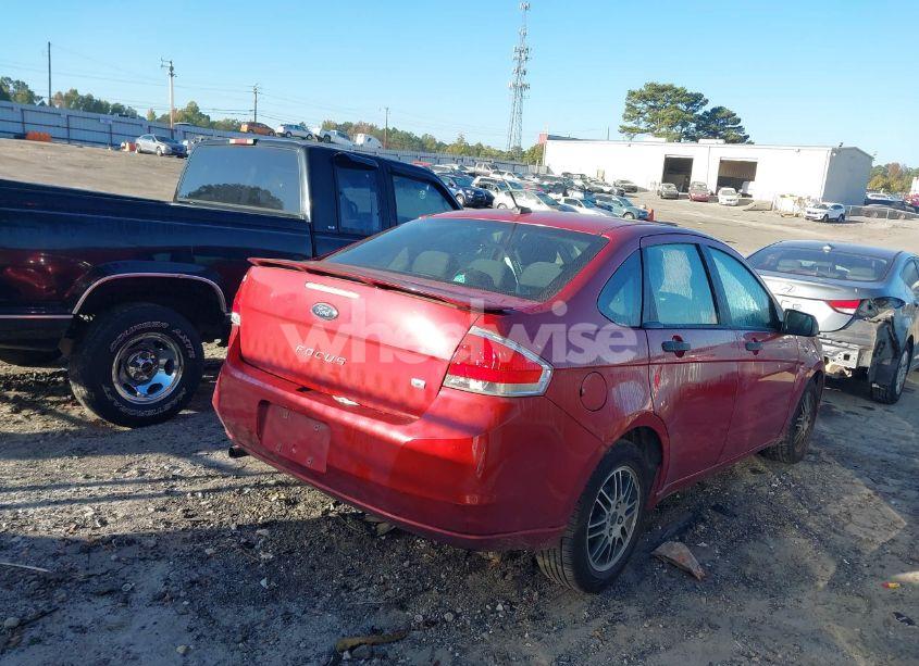 Photo 4 of 2011 Ford Focus SE (VIN 1FAHP3FNXBW149069)