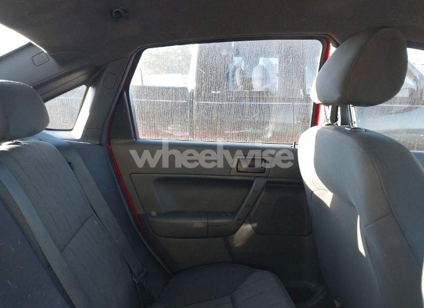 Photo 8 of 2011 Ford Focus SE (VIN 1FAHP3FNXBW149069)