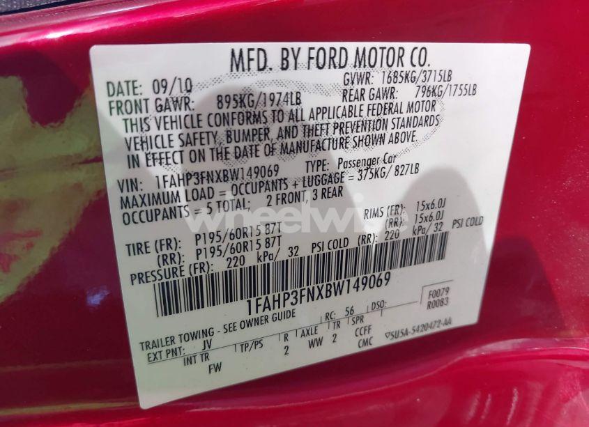 Photo 9 of 2011 Ford Focus SE (VIN 1FAHP3FNXBW149069)