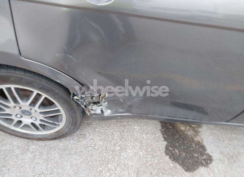 Photo 6 of 2011 Ford Focus SE (VIN 1FAHP3FNXBW159293)