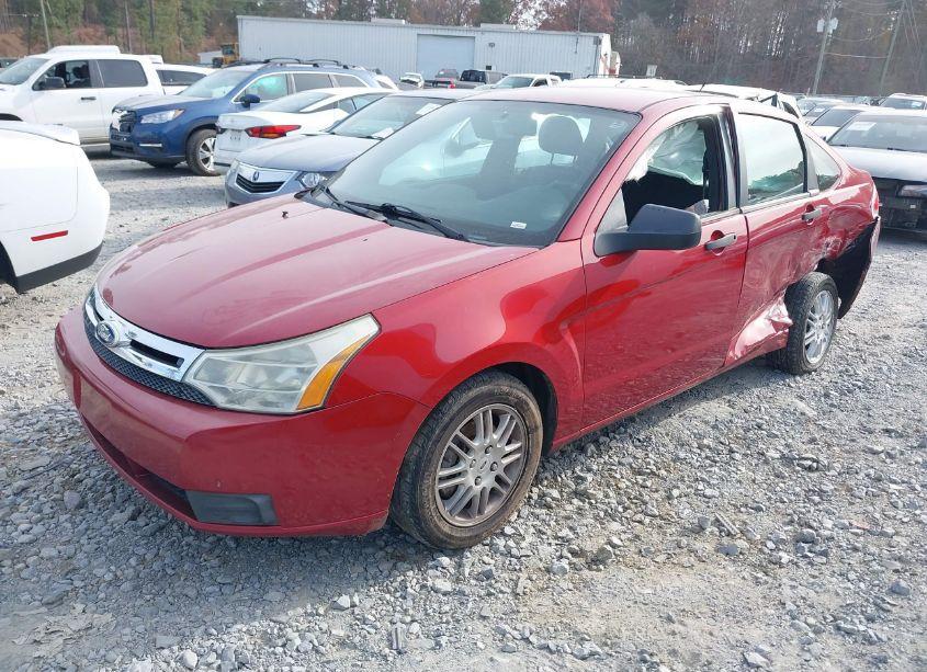 Photo 2 of 2011 Ford Focus SE (VIN 1FAHP3FNXBW163750)