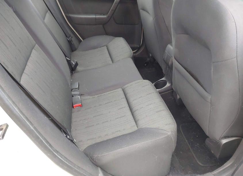 Photo 8 of 2011 Ford Focus SE (VIN 1FAHP3FNXBW180824)