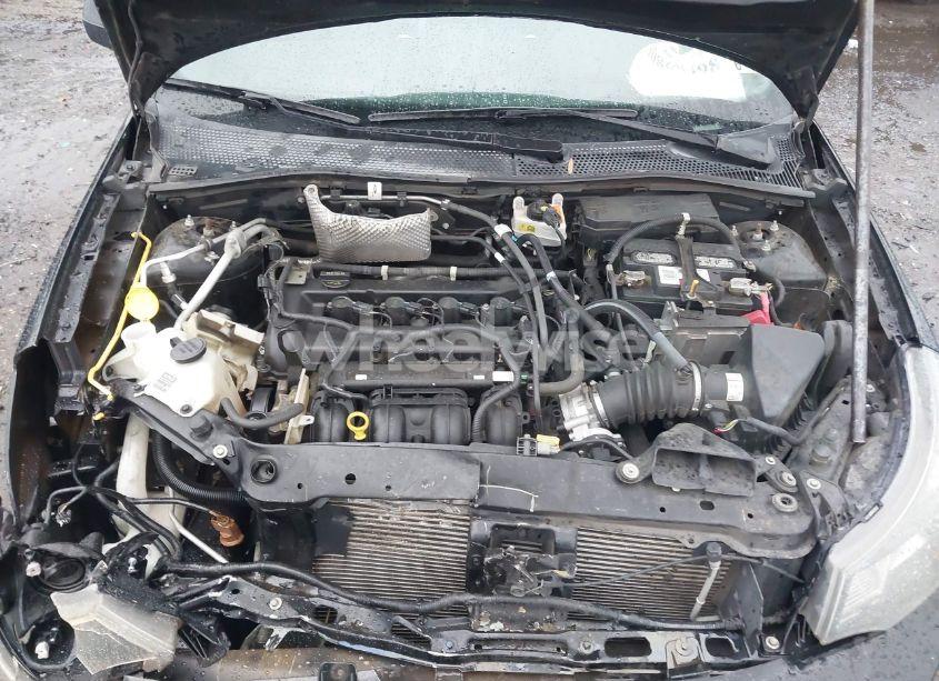 Photo 10 of 2010 Ford Focus SES (VIN 1FAHP3GN1AW275964)