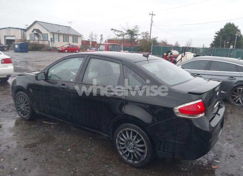 Photo 3 of 2010 Ford Focus SES (VIN 1FAHP3GN1AW275964)