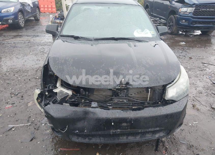 Photo 6 of 2010 Ford Focus SES (VIN 1FAHP3GN1AW275964)