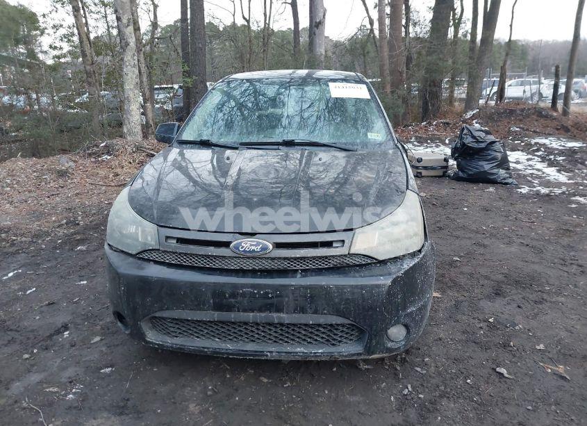 Photo 12 of 2011 Ford Focus SES (VIN 1FAHP3GN1BW124947)