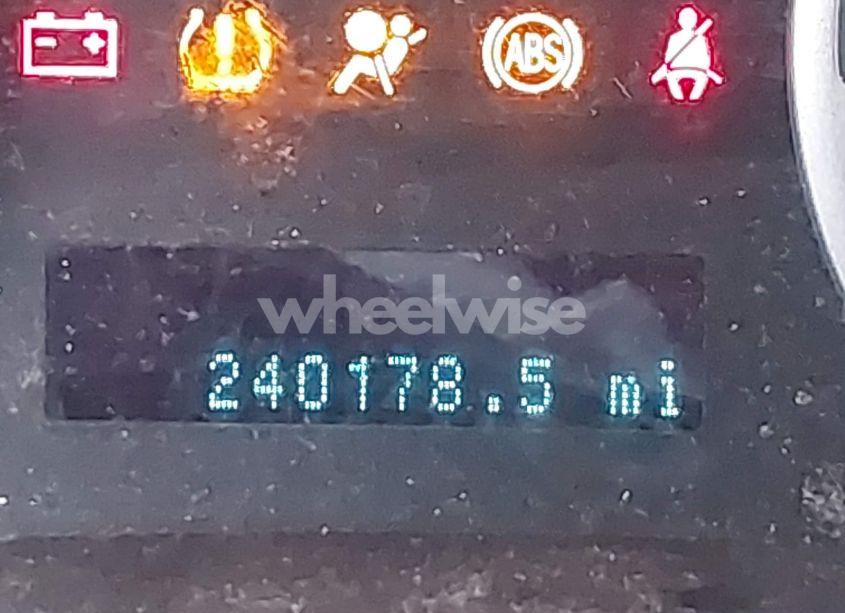 Photo 15 of 2011 Ford Focus SES (VIN 1FAHP3GN1BW124947)