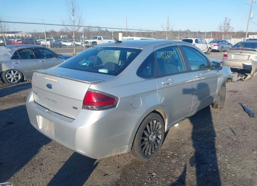 Photo 4 of 2011 Ford Focus SES (VIN 1FAHP3GN1BW143241)