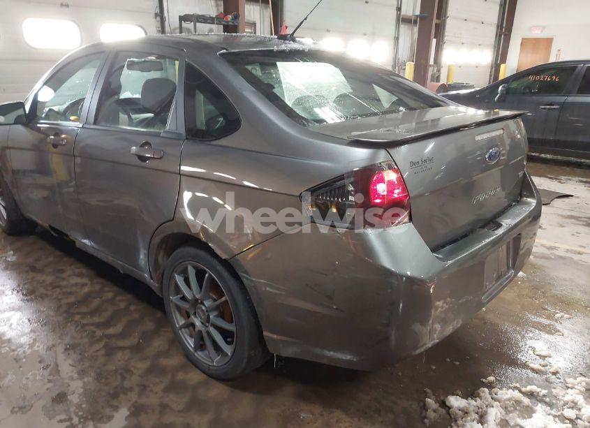 Photo 6 of 2010 Ford Focus SES (VIN 1FAHP3GN2AW144445)
