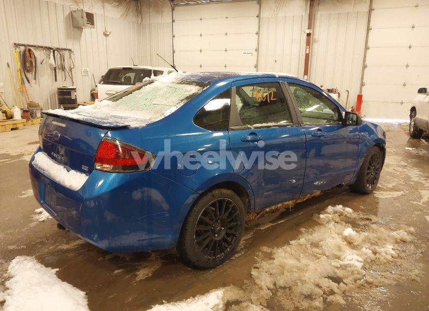 Photo 4 of 2011 Ford Focus SES (VIN 1FAHP3GN2BW163739)