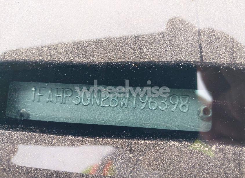 Photo 9 of 2011 Ford Focus SES (VIN 1FAHP3GN2BW196398)