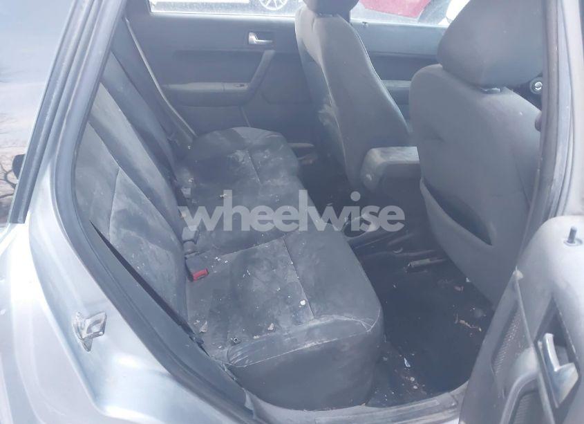 Photo 8 of 2010 Ford Focus SES (VIN 1FAHP3GN4AW173753)