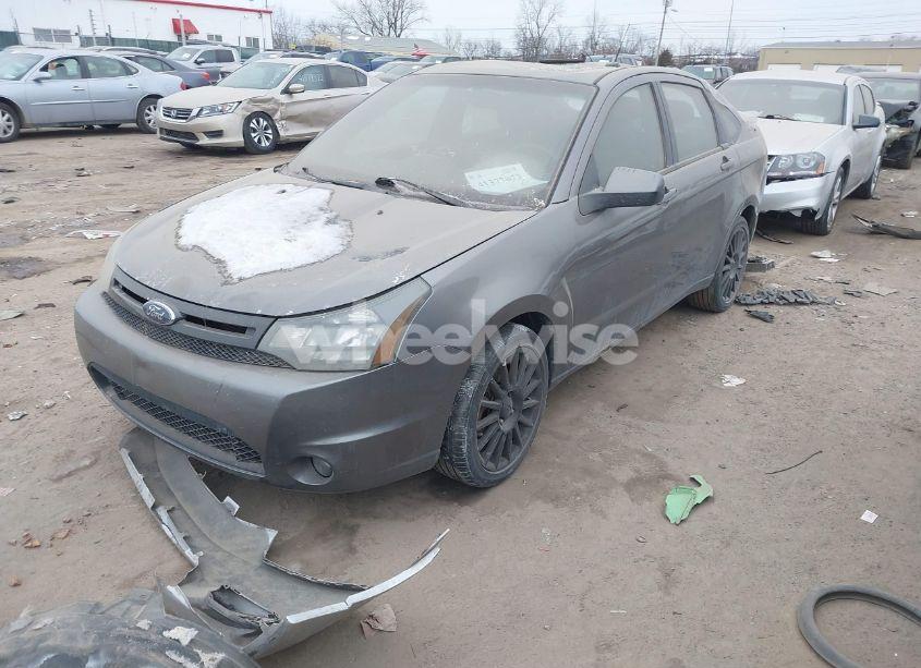 Photo 2 of 2010 Ford Focus SES (VIN 1FAHP3GN4AW193534)