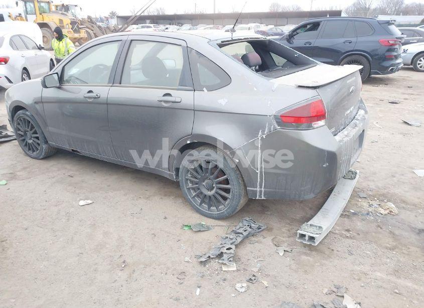 Photo 3 of 2010 Ford Focus SES (VIN 1FAHP3GN4AW193534)