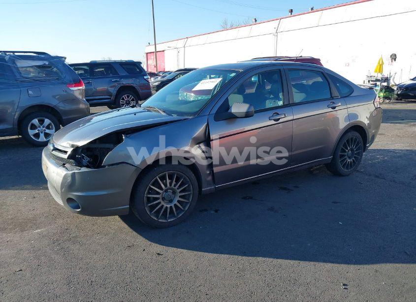 Photo 2 of 2010 Ford Focus SES (VIN 1FAHP3GN4AW201812)