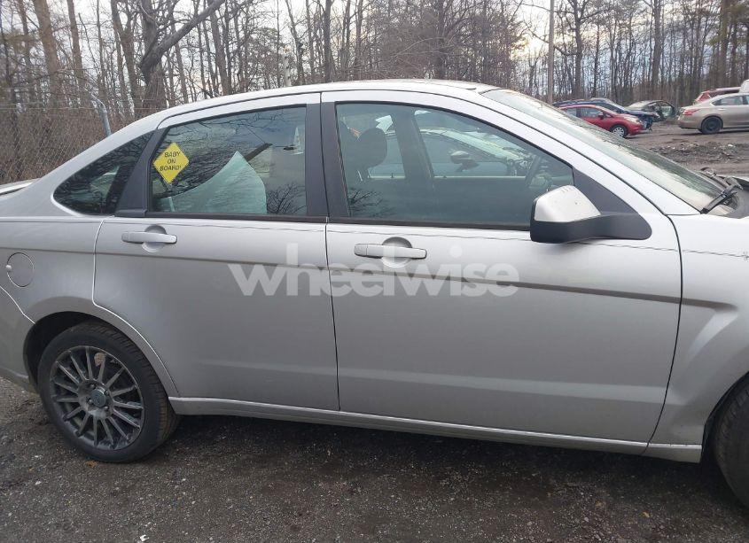 Photo 14 of 2010 Ford Focus SES (VIN 1FAHP3GN4AW202023)