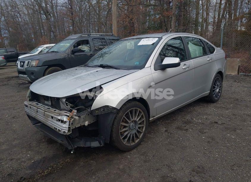 Photo 2 of 2010 Ford Focus SES (VIN 1FAHP3GN4AW202023)