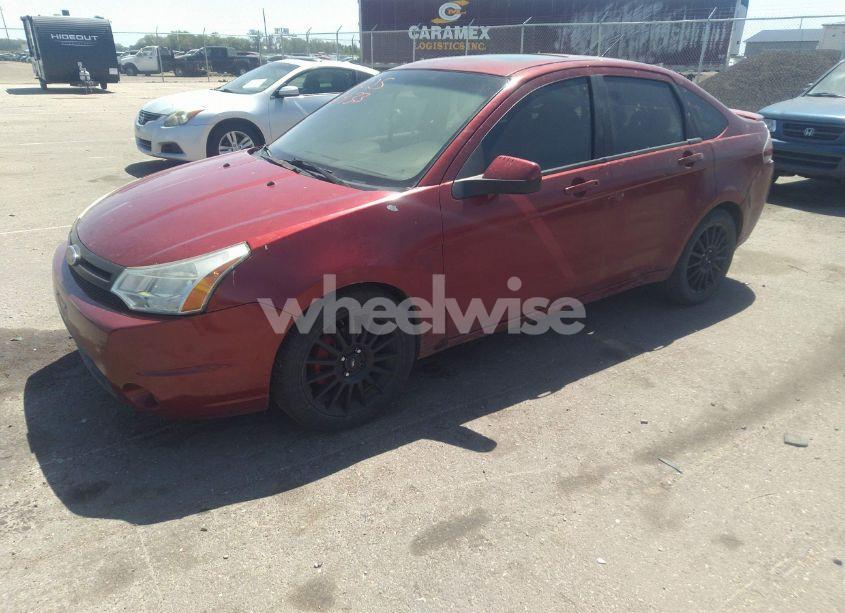 Photo 2 of 2010 Ford Focus SES (VIN 1FAHP3GN5AW125419)