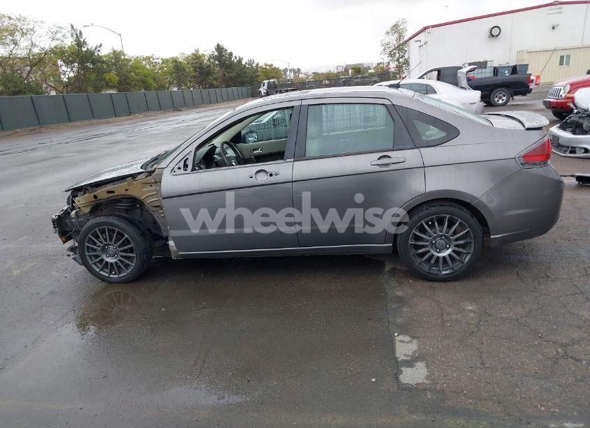 Photo 15 of 2010 Ford Focus SES (VIN 1FAHP3GN5AW157948)