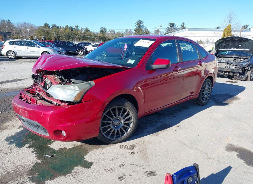 Photo 2 of 2010 Ford Focus SES (VIN 1FAHP3GN5AW169534)