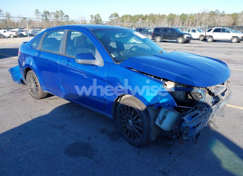 2010 Ford Focus SES (VIN 1FAHP3GN5AW180887) main photo