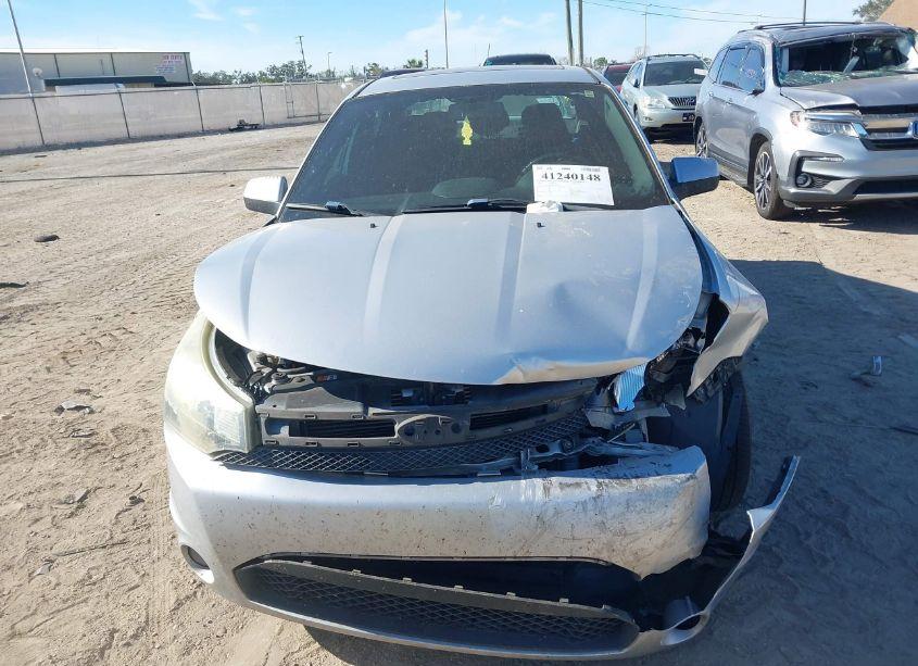 Photo 12 of 2010 Ford Focus SES (VIN 1FAHP3GN5AW261064)