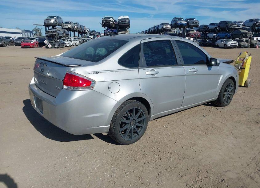 Photo 4 of 2010 Ford Focus SES (VIN 1FAHP3GN5AW261064)