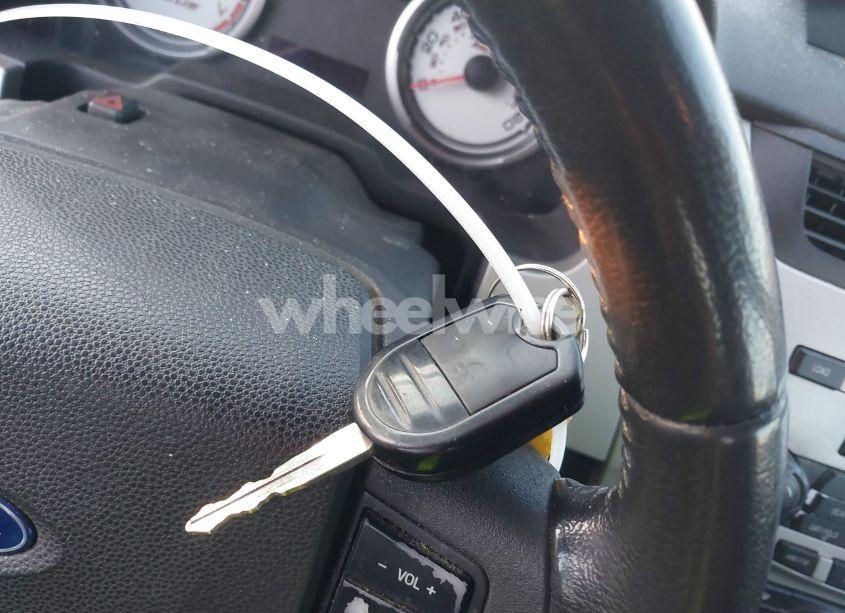 Photo 11 of 2010 Ford Focus SES (VIN 1FAHP3GN6AW243351)