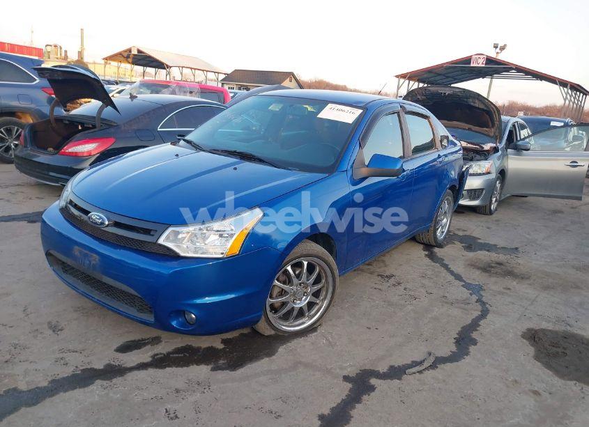 Photo 2 of 2010 Ford Focus SES (VIN 1FAHP3GN6AW243351)