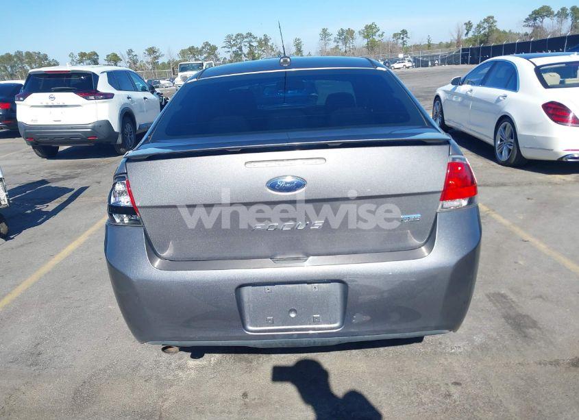Photo 17 of 2010 Ford Focus SES (VIN 1FAHP3GN7AW181037)