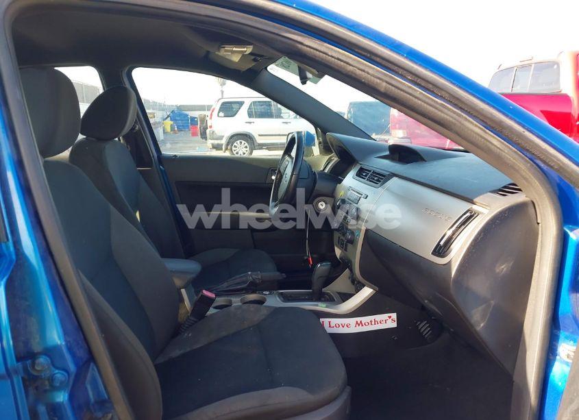 Photo 5 of 2010 Ford Focus SES (VIN 1FAHP3GN7AW208866)