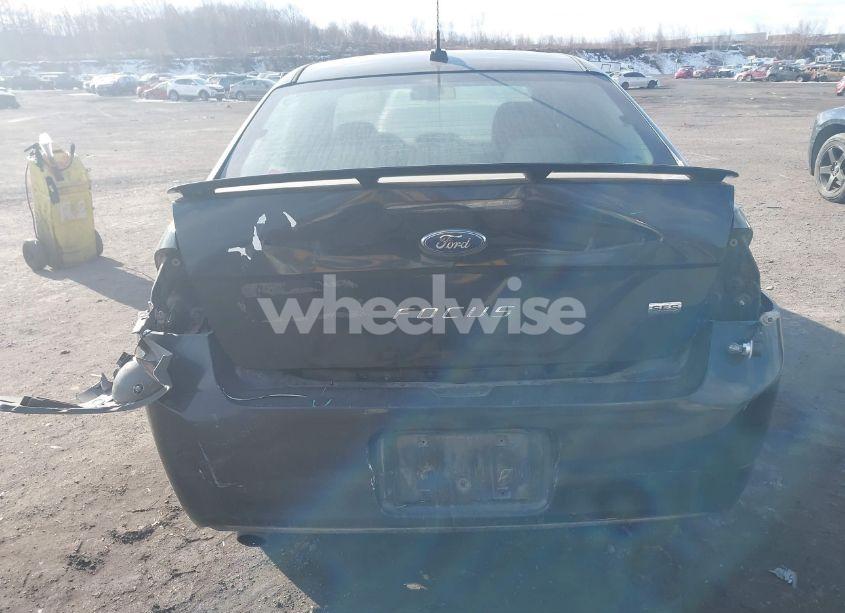 Photo 6 of 2011 Ford Focus SES (VIN 1FAHP3GN7BW127321)