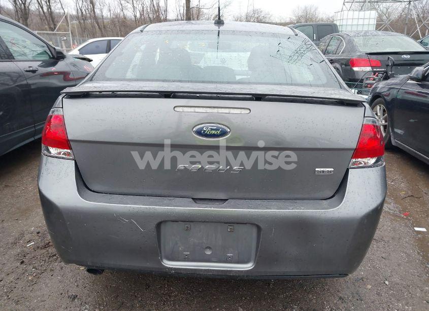 Photo 16 of 2010 Ford Focus SES (VIN 1FAHP3GN8AW251337)