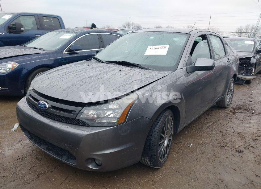 Photo 2 of 2010 Ford Focus SES (VIN 1FAHP3GN8AW251337)