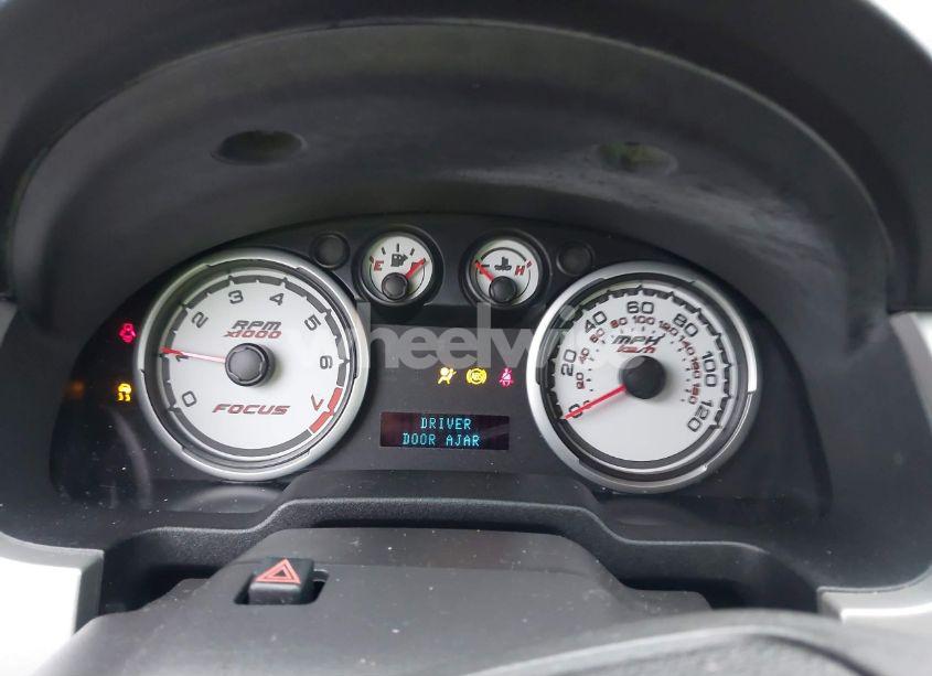 Photo 7 of 2010 Ford Focus SES (VIN 1FAHP3GN8AW251337)