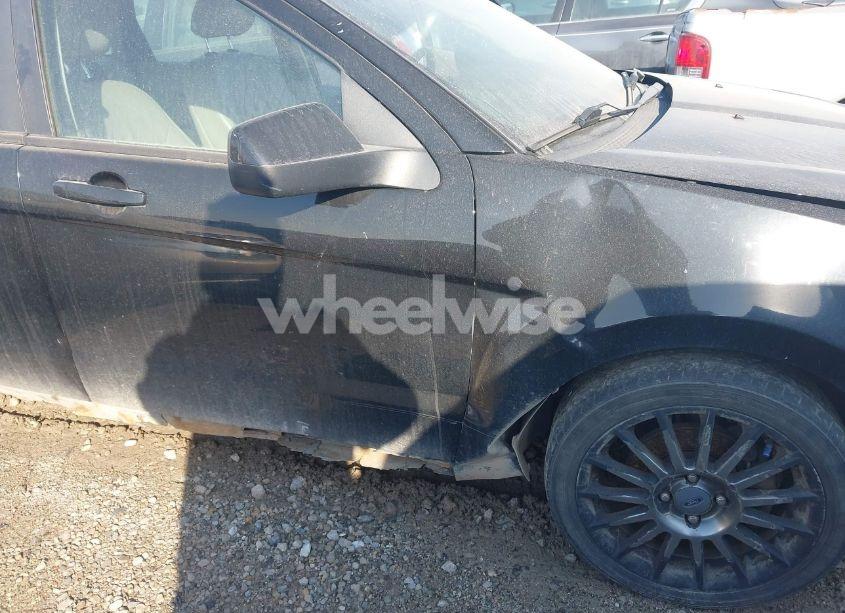 Photo 6 of 2011 Ford Focus SES (VIN 1FAHP3GN8BW162658)