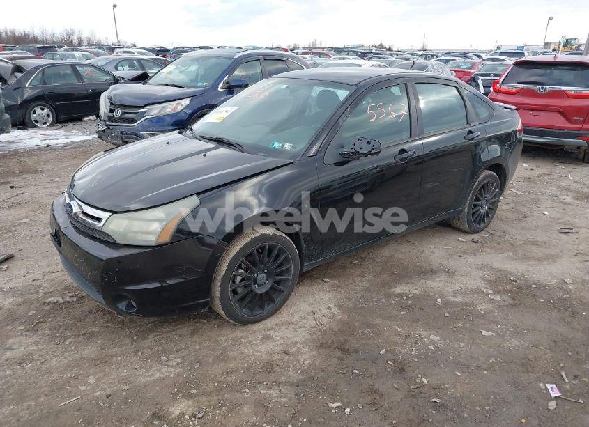 Photo 2 of 2010 Ford Focus SES (VIN 1FAHP3GN9AW236815)