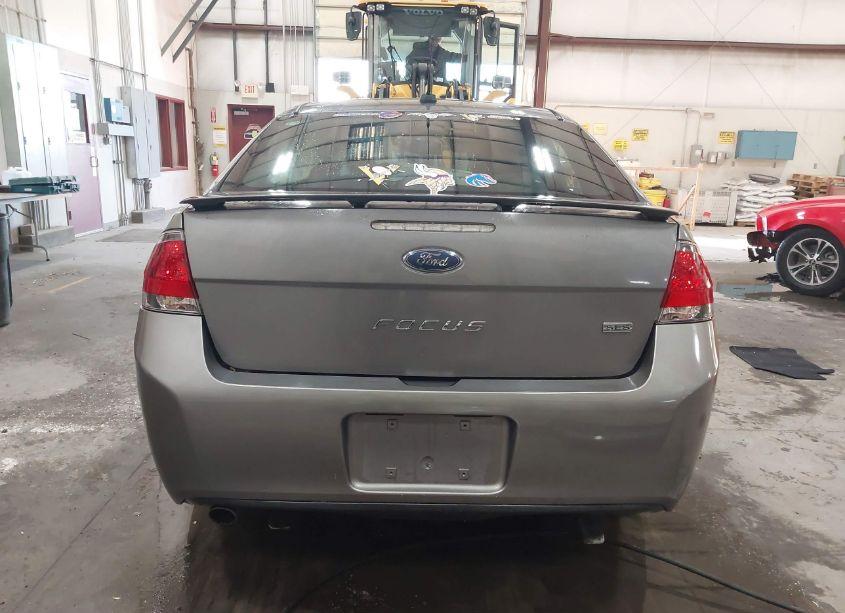 Photo 17 of 2011 Ford Focus SES (VIN 1FAHP3GN9BW150874)